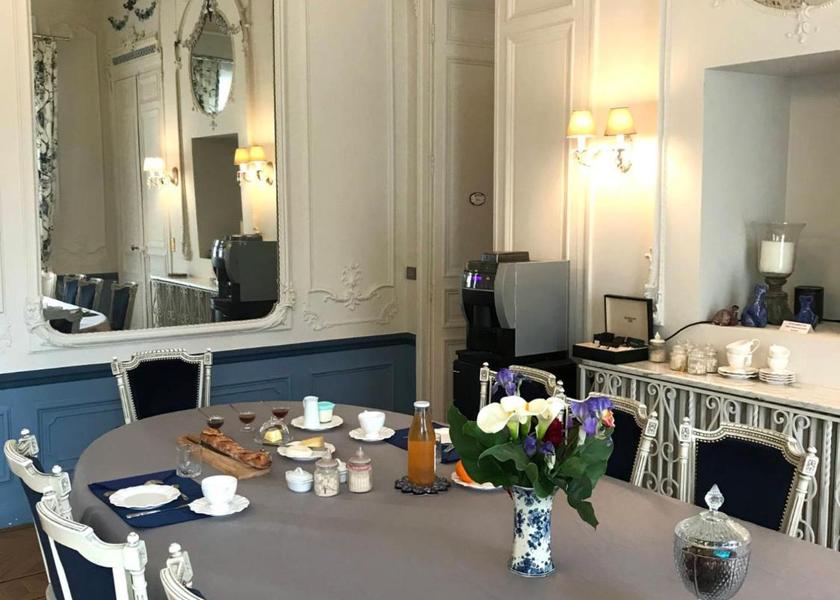 Nouvelle-Aquitaine Sanilhac Food and beverages