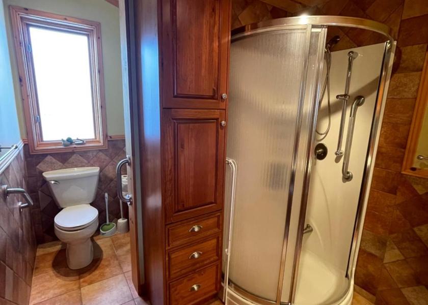 Quebec Lac-Superieur Shower