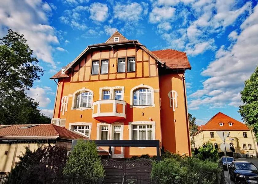Lower Silesian Voivodeship Kudowa Zdroj Hotel Exterior