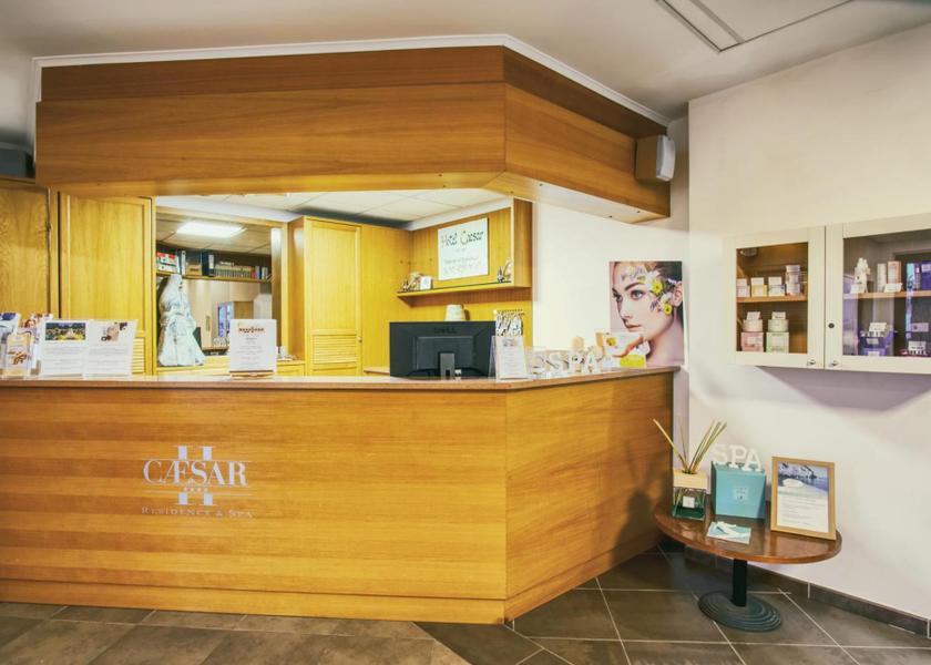 Tuscany Camaiore Lobby