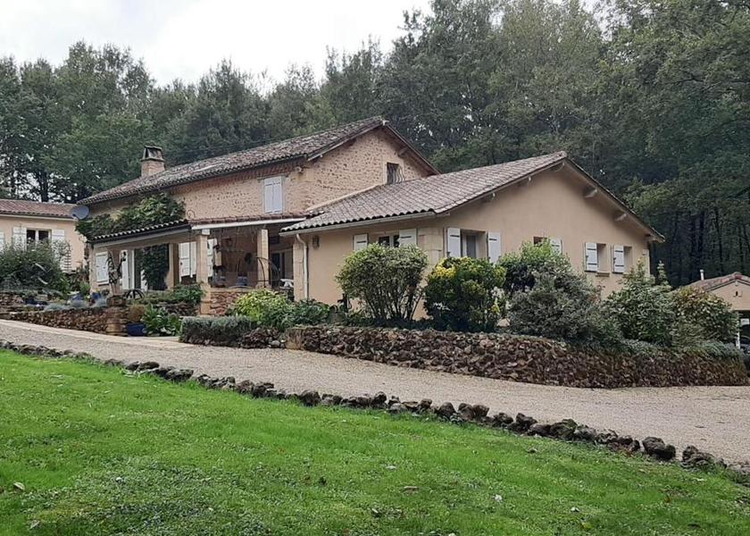 Nouvelle-Aquitaine Lacropte View