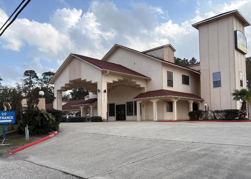 Texas Humble Exterior view
