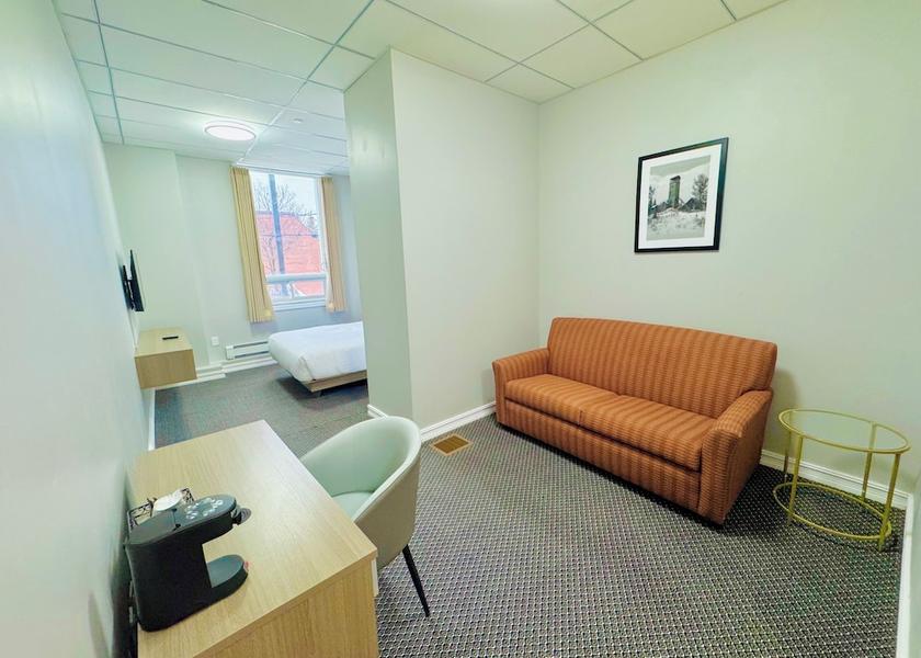 Ontario Kirkland Lake Living area