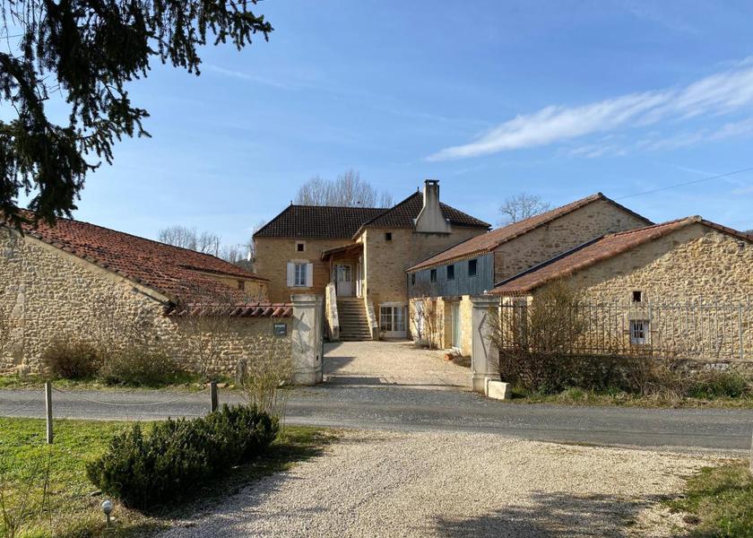 Occitanie Duravel Exterior view