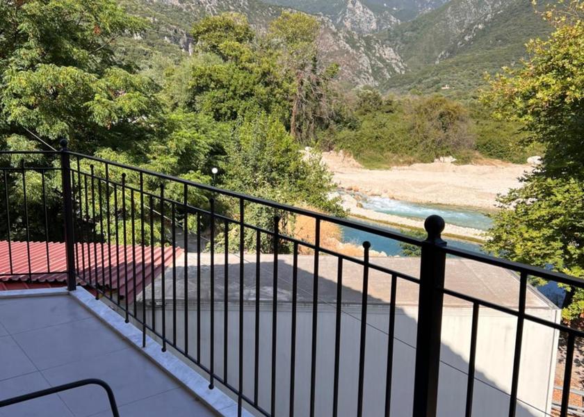 Epirus Souli King Room with Balcony
