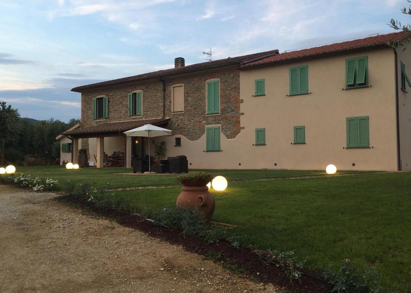 Tuscany Larciano Exterior view