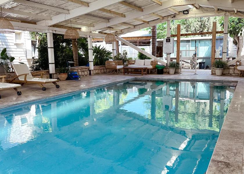 Northern Ramot Swimming pool