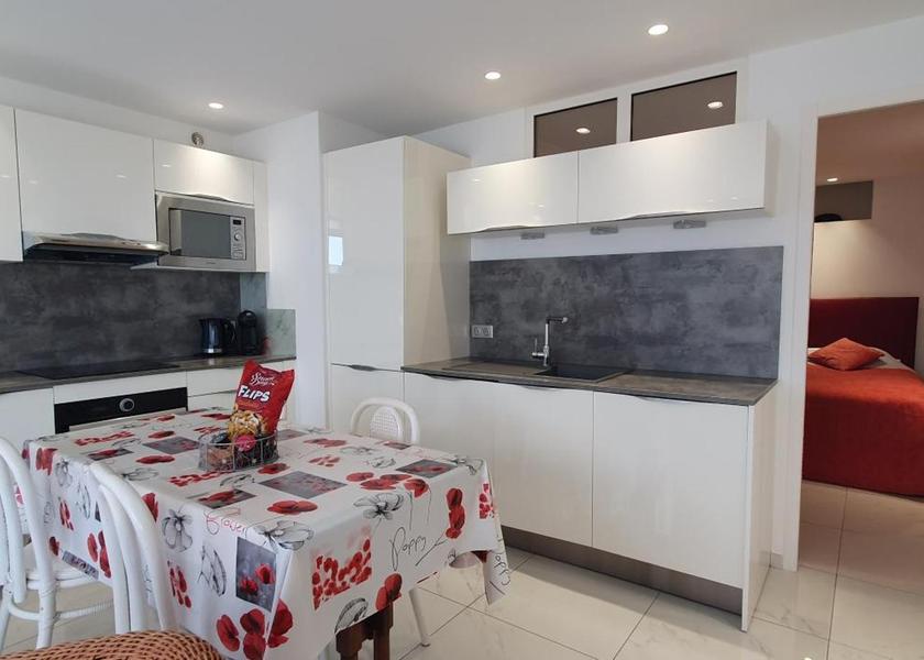 Provence-Alpes-Côte d'Azur Vallauris Kitchen