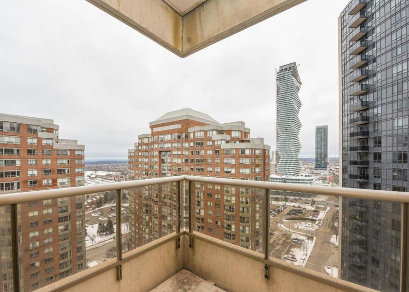 Ontario Mississauga Public Areas