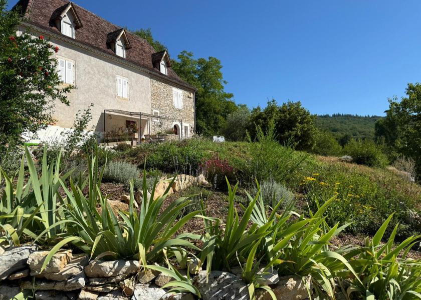 Occitanie Tour-de-Faure Exterior view