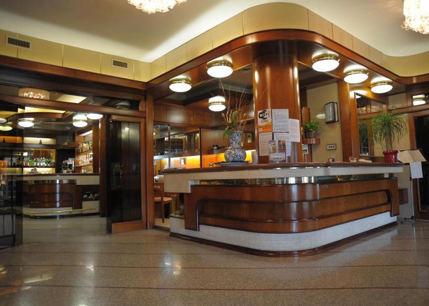 Lombardy Cava Manara Lobby
