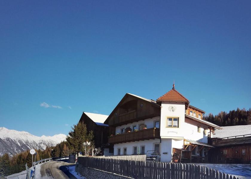Trentino-Alto Adige Rio di Pusteria Hotel Exterior
