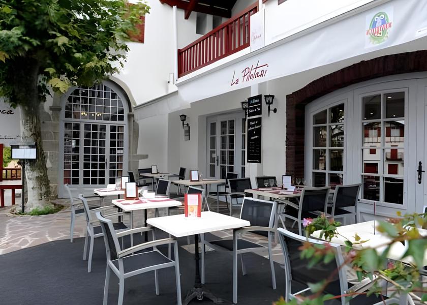 Nouvelle-Aquitaine Ainhoa Restaurant