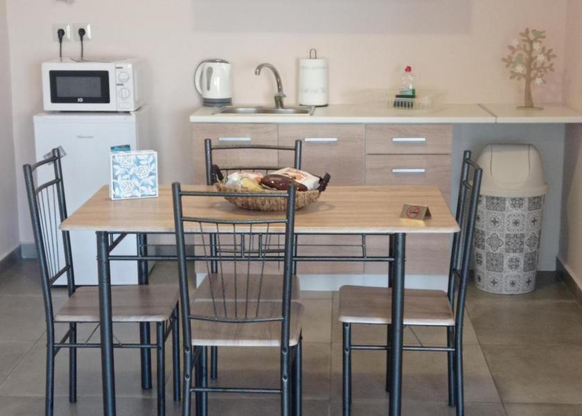 Attica Markopoulo Mesogaias Kitchen