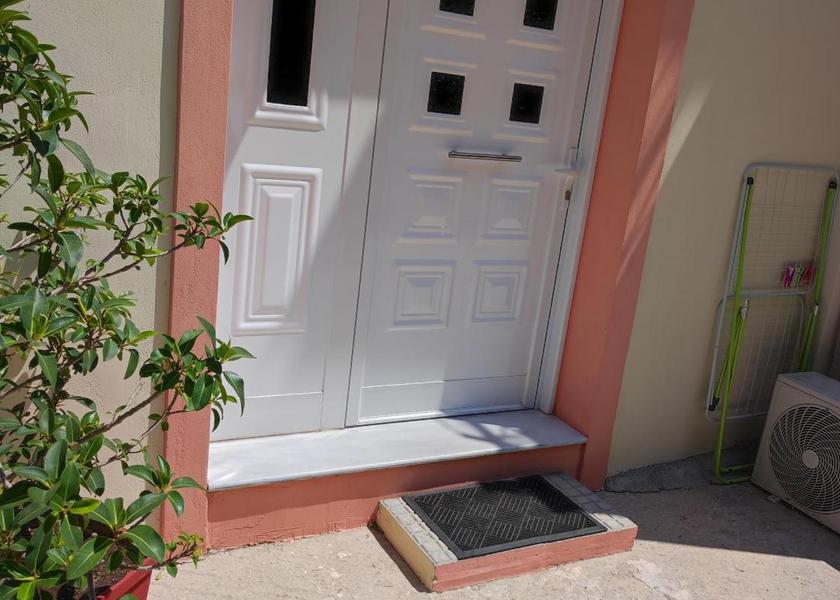 Attica Markopoulo Mesogaias Exterior view