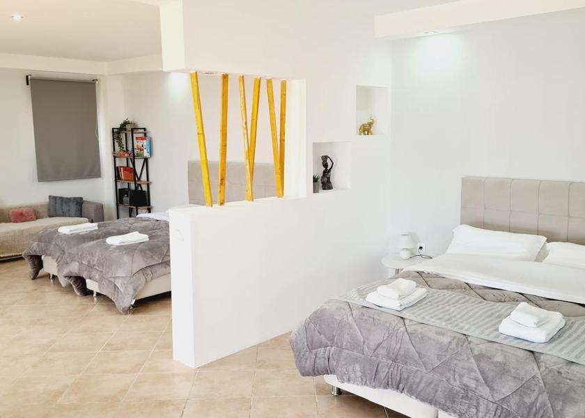 Central Greece Kymi-Aliveri Premium Quadruple Room