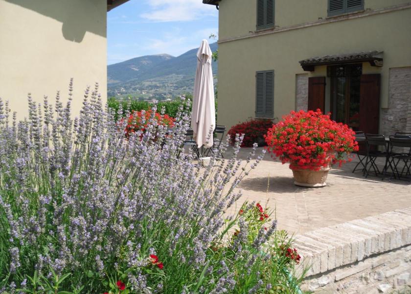 Umbria Spello Entrance
