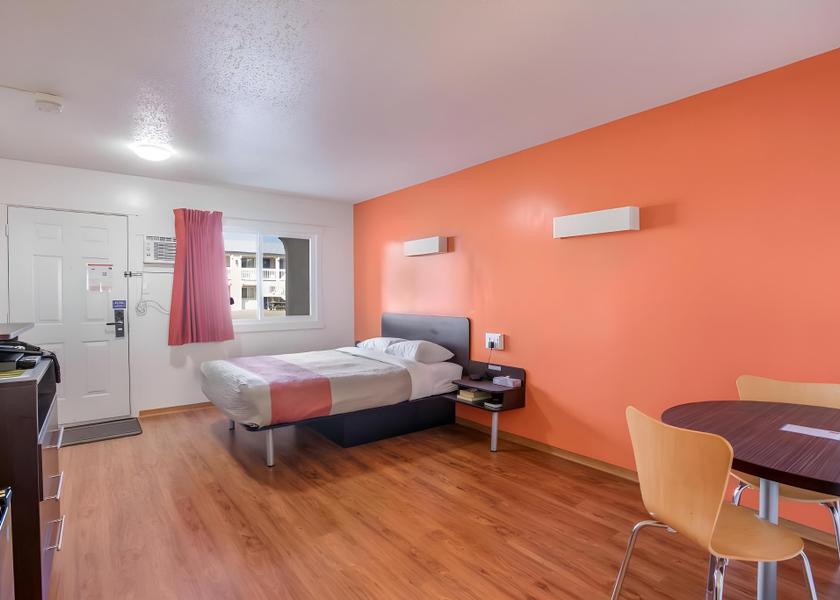 Alberta Camrose Singe Room