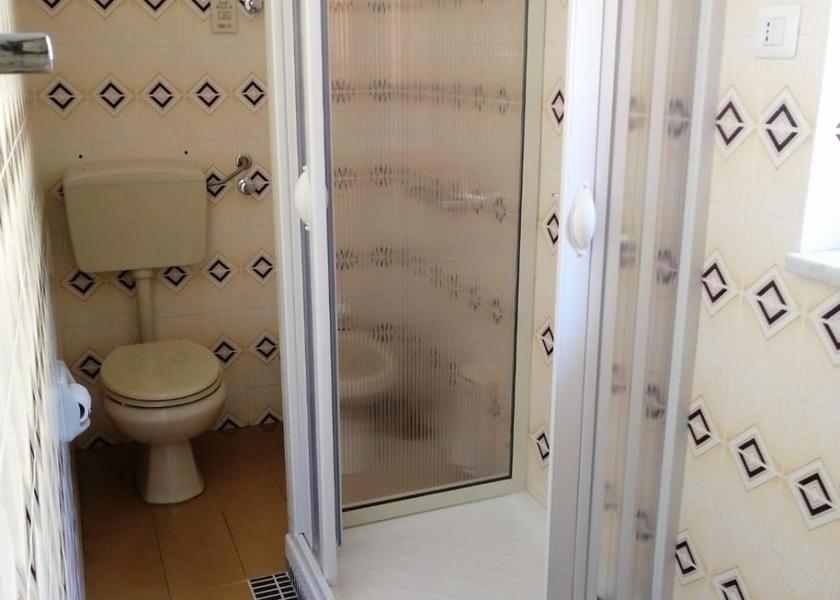 Sicily San Fratello Shower