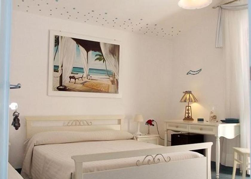 Tuscany Isola del Giglio King Room with Balcony