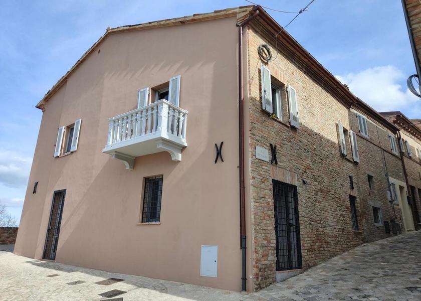 Marche Vallefoglia Exterior view