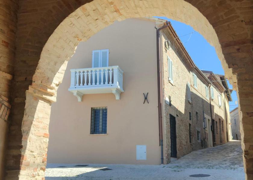 Marche Vallefoglia Exterior view