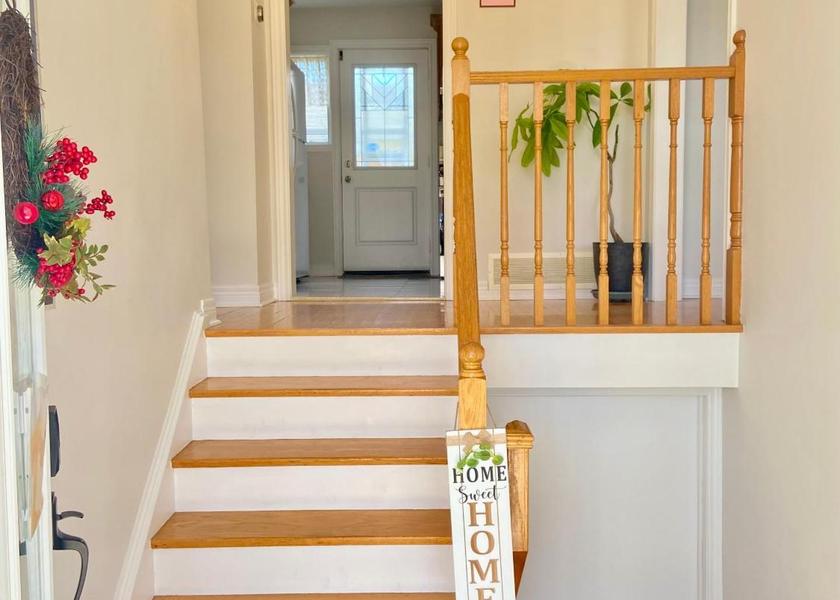 Shared lounge/TV area