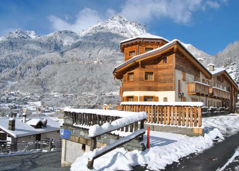 Lombardy Chiesa in Valmalenco Entrance