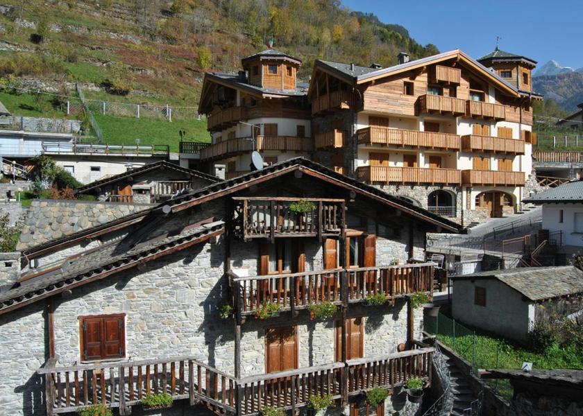 Lombardy Chiesa in Valmalenco Entrance