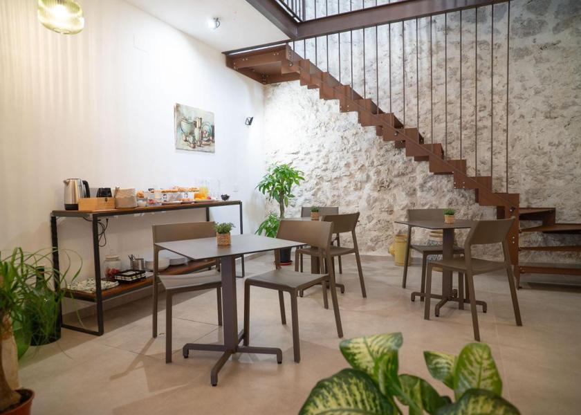 Sicily Grotte Facilities