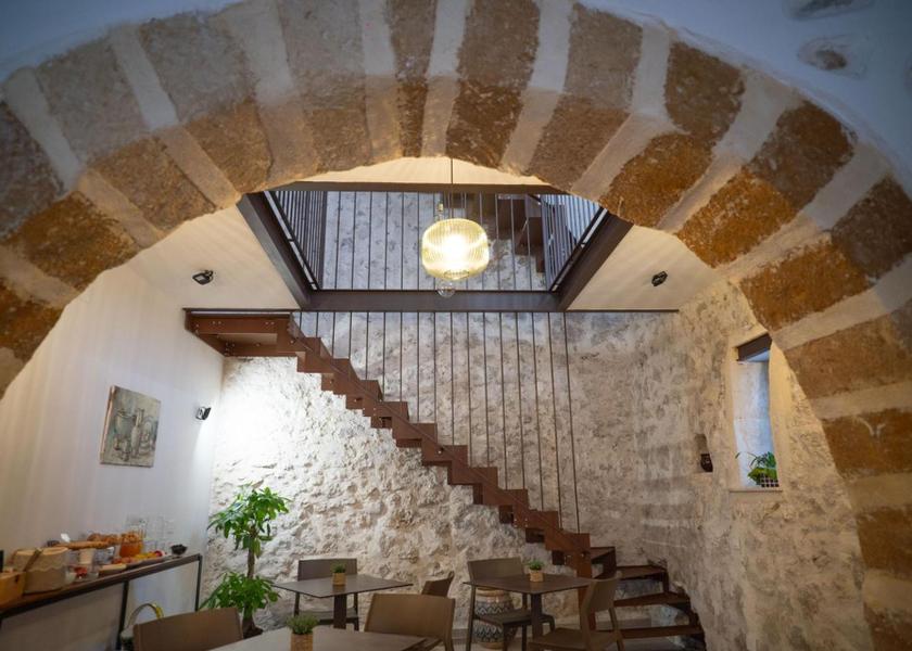 Sicily Grotte Facilities