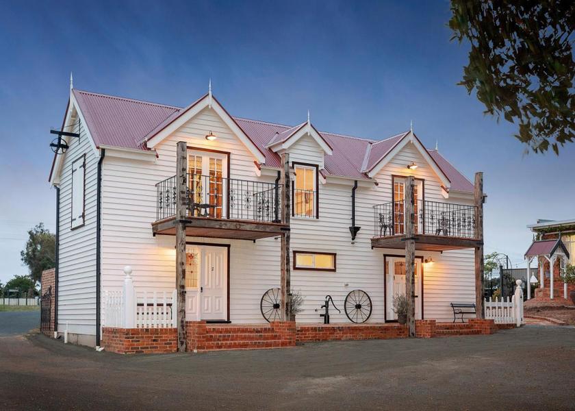 Victoria Maffra 