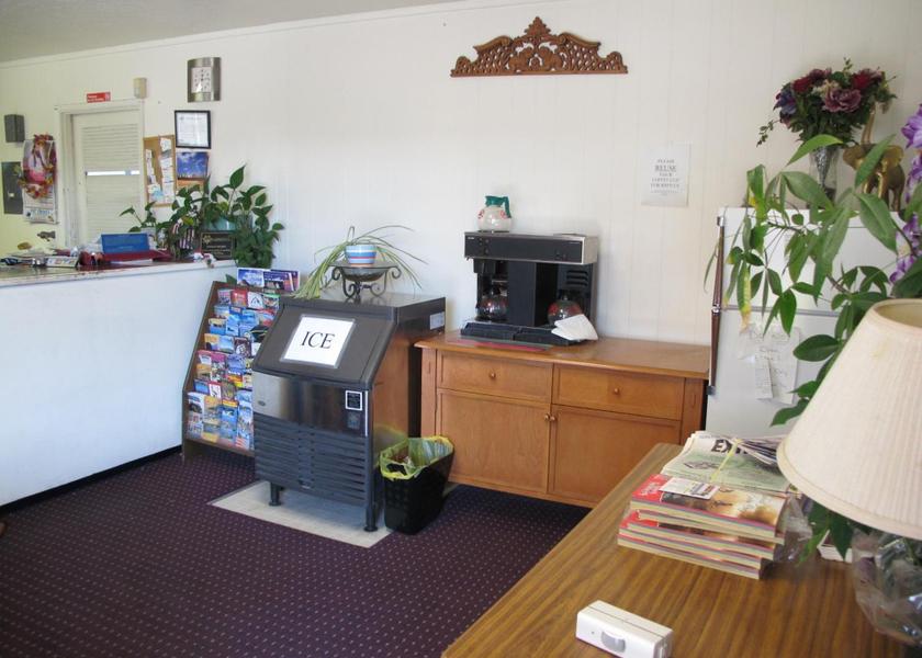 Oregon Ontario Lobby