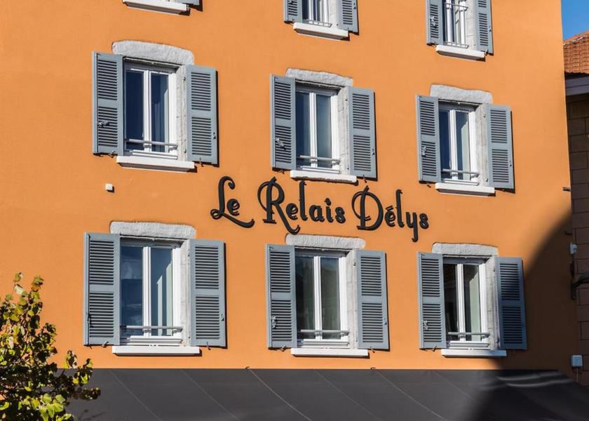 Auvergne-Rhône-Alpes Saint-Remy-Sur-Durolle Exterior view