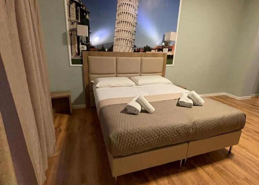 Tuscany Pisa Quadruple Room with Private Bathroom