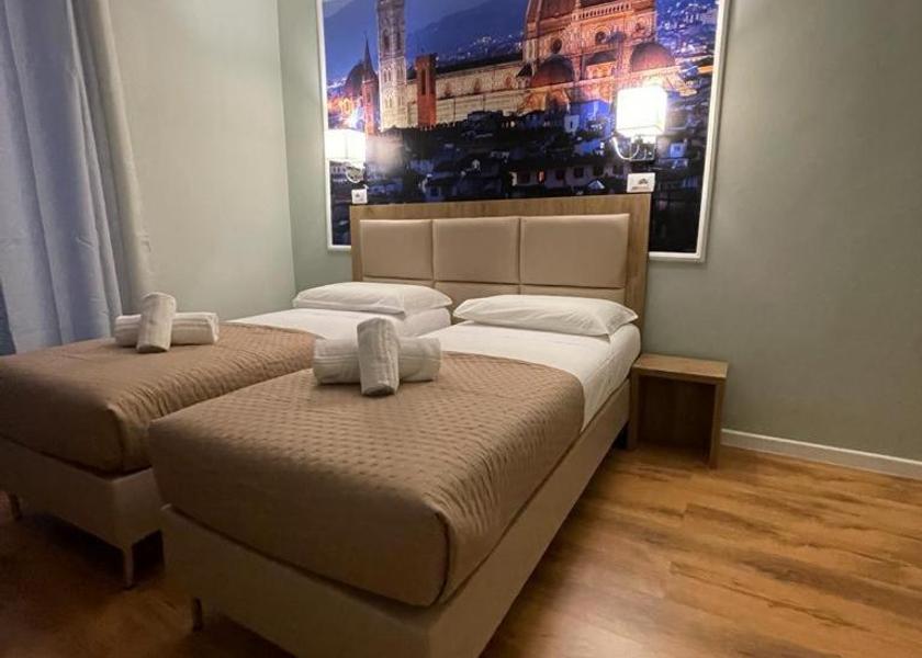 Tuscany Pisa Triple Room with Private Bathroom