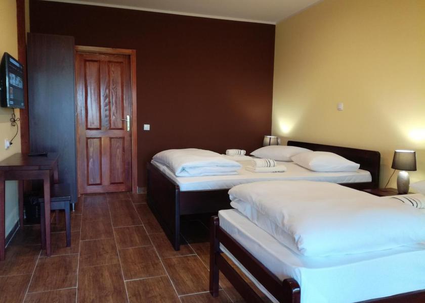 Vojvodina Novi Sad Triple Room with Private Bathroom