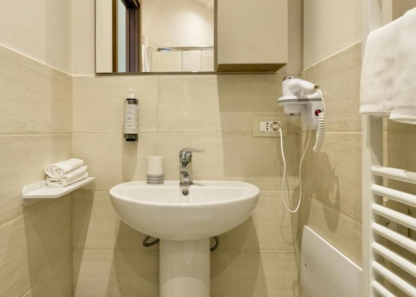Umbria San Gemini Deluxe Queen Room