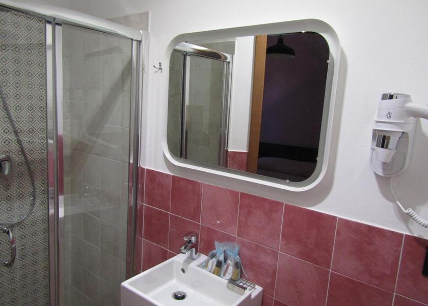 Emilia-Romagna Minerbio Double Room with Private Bathroom