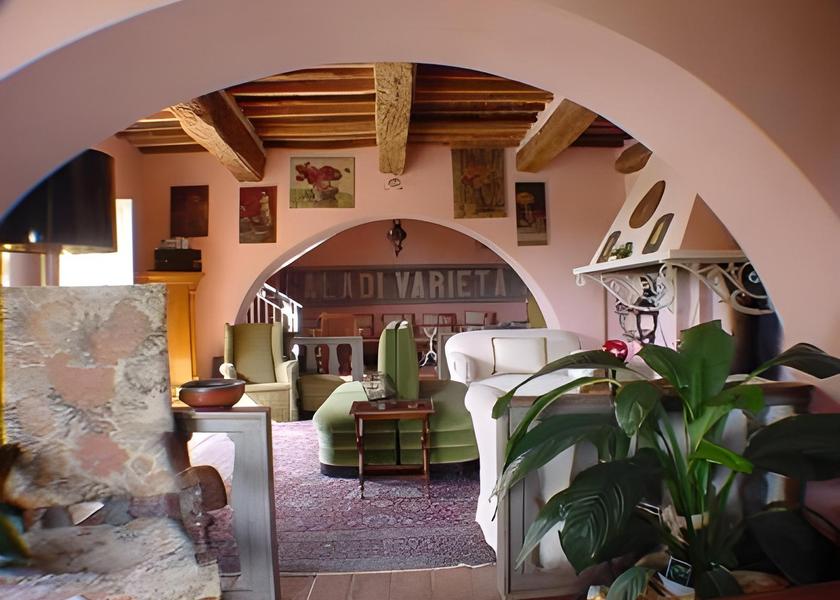 Tuscany Foiano della Chiana Lobby