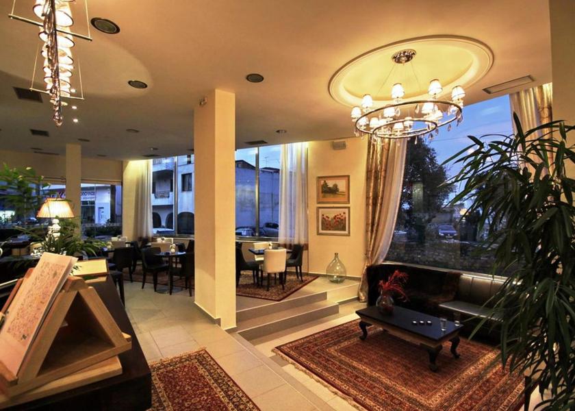Peloponnese Region Tripoli Shared lounge/TV area