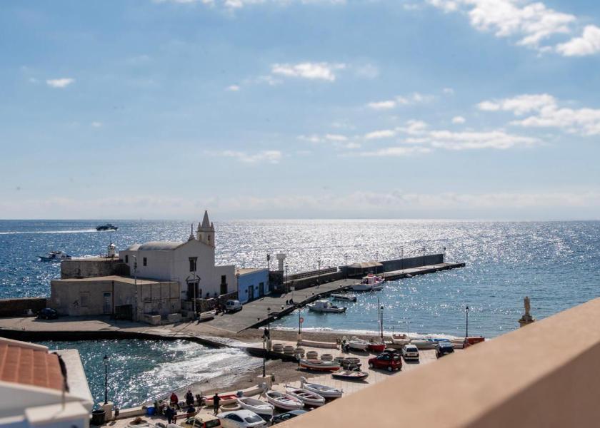 Sicily Lipari Facilities