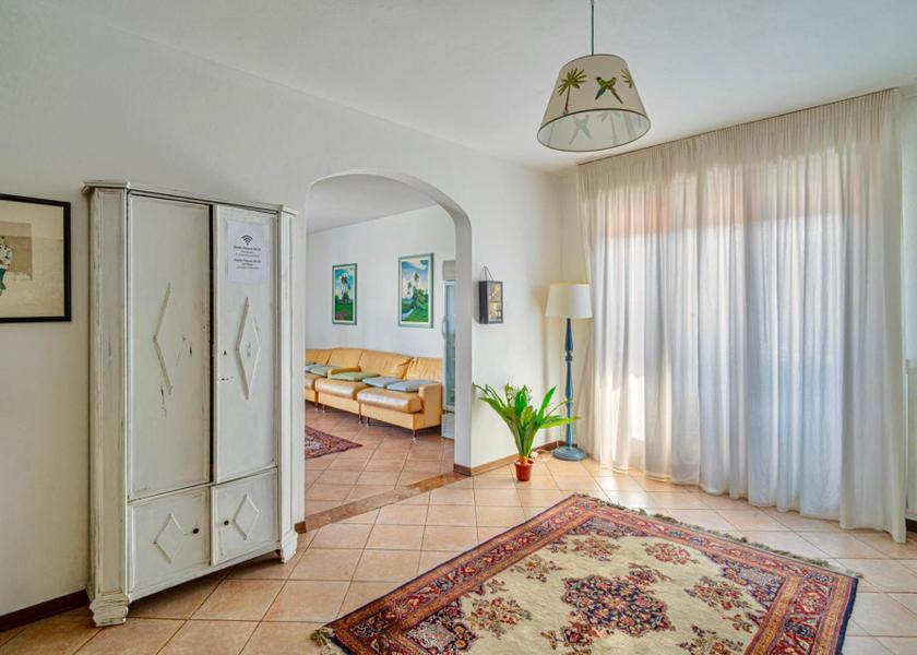 Tuscany Lucca Lobby
