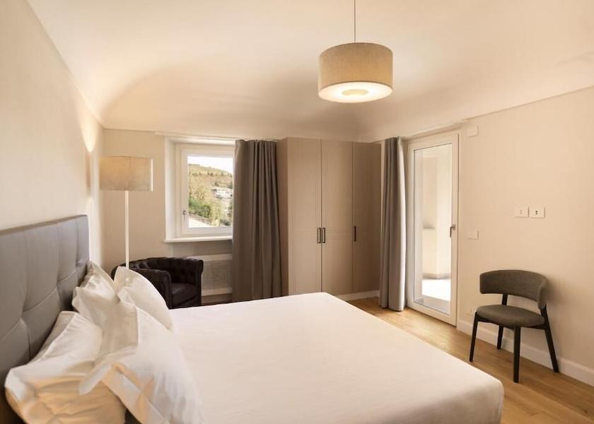 Piedmont Dogliani Room