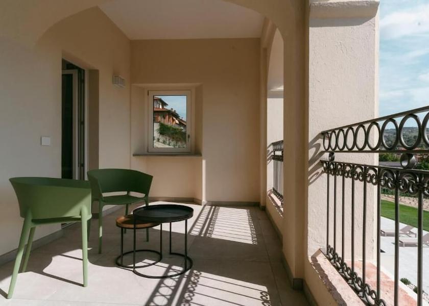 Piedmont Dogliani Terrace/patio