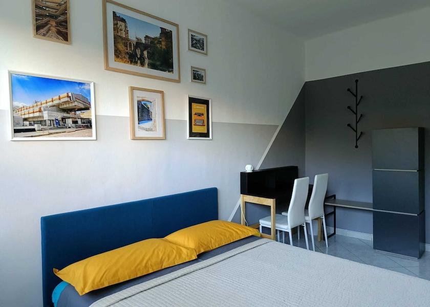 Piedmont Ivrea Room
