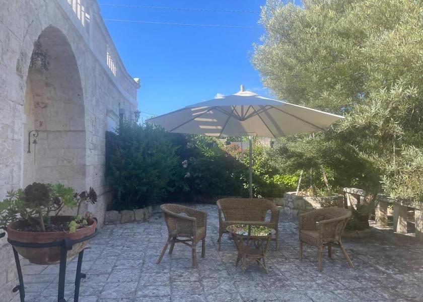 Puglia Locorotondo Garden