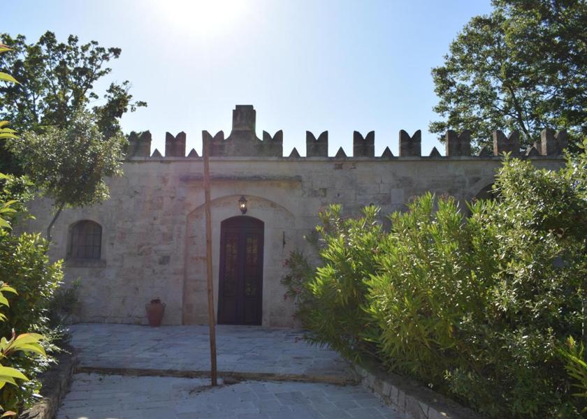 Puglia Locorotondo Entrance