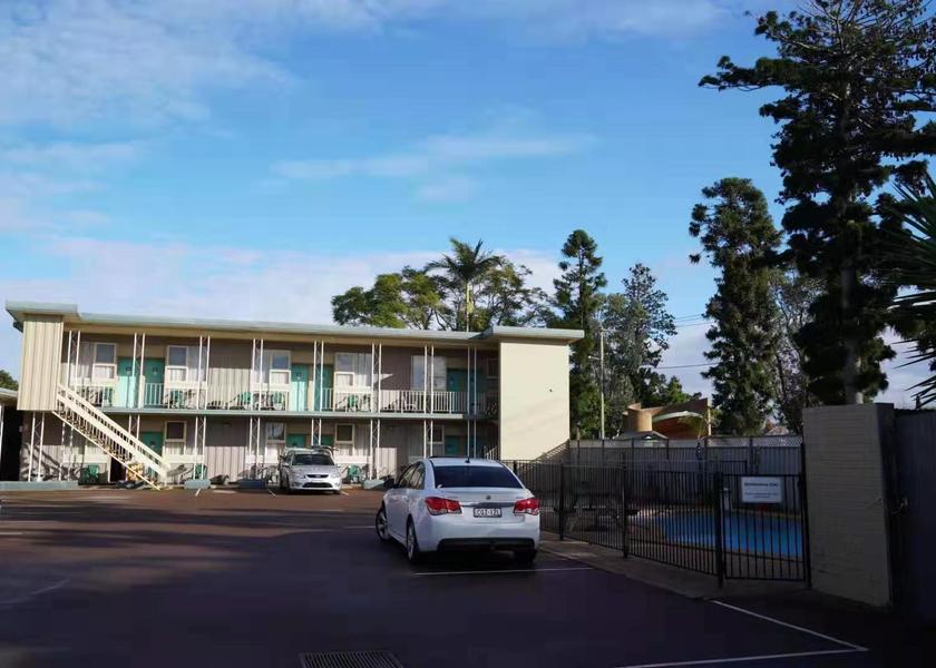 New South Wales Singleton Hotel Exterior