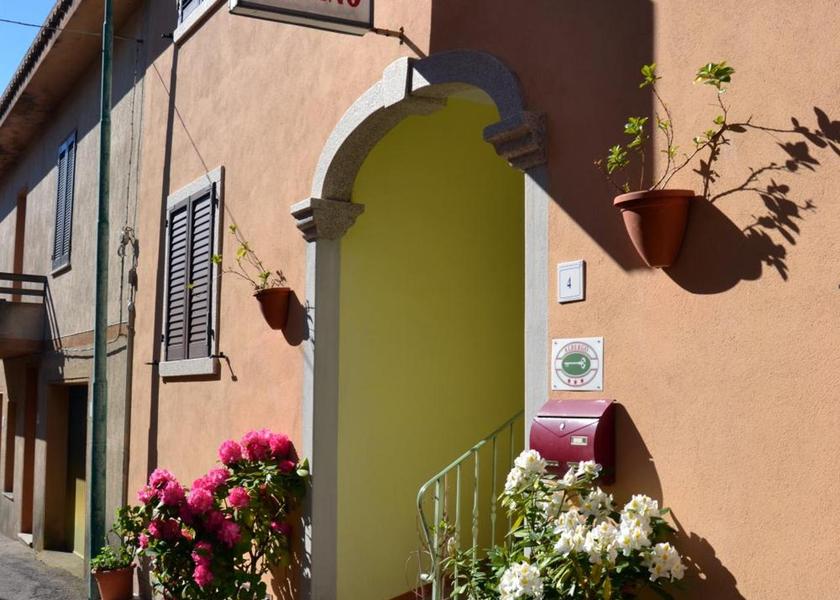 Sardinia Trinità d'Agultu e Vignola Entrance